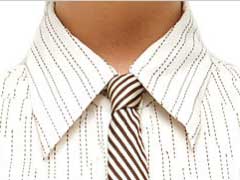 Skinny tie with Four In Hand Knot